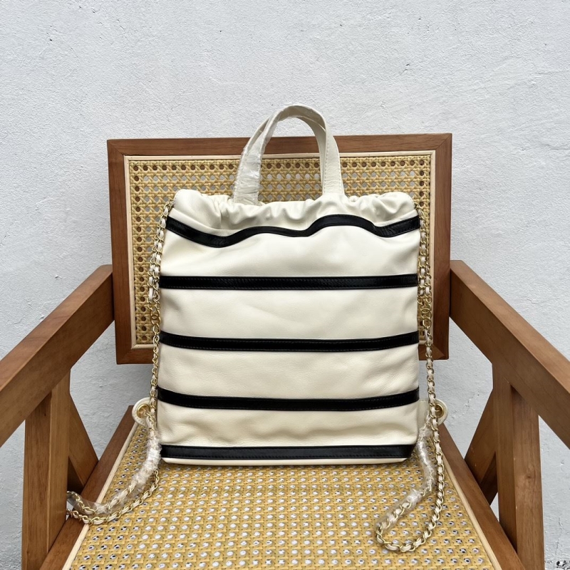 Ch**el hobo 22 bags